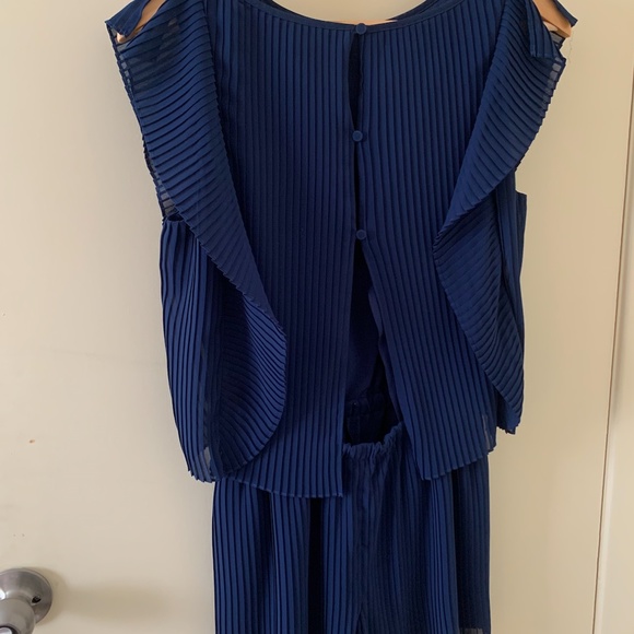 Club Monaco Jonet Romper - Picture 6 of 9